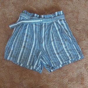Banana Republic size 14 striped linen blend shorts paper bag paperbag short belt